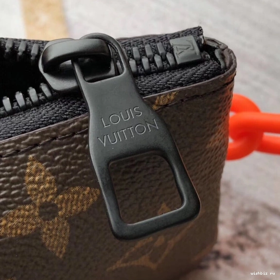 WIS POUCH VUITTON KEY LOUIS 0121